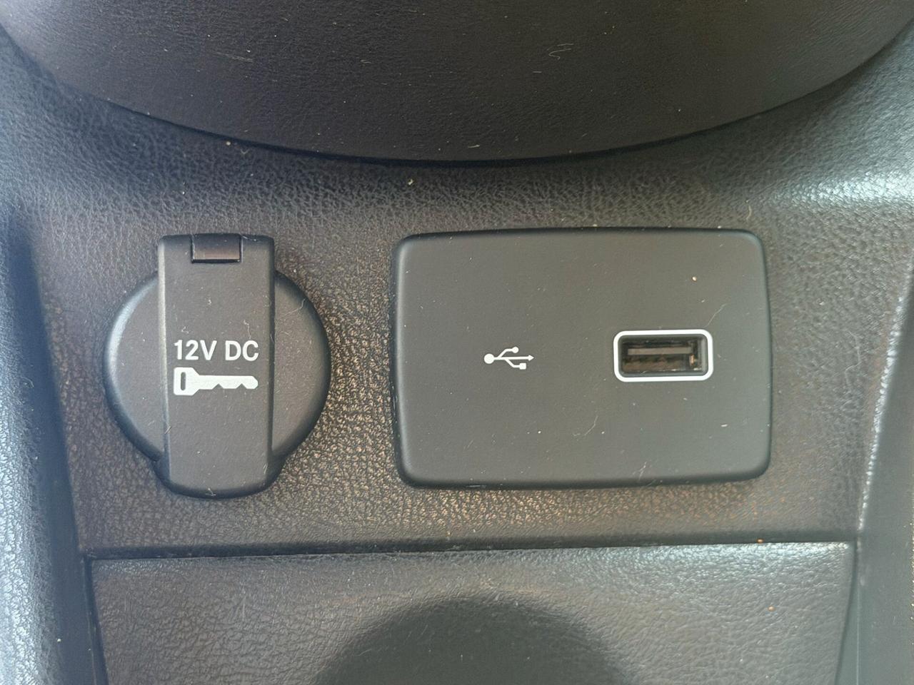 Lancia Ypsilon 1.0 FireFly 5 porte S&S Hybrid Ecochic Gold
