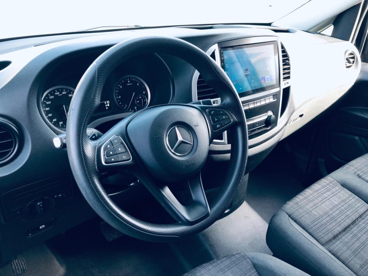 Mercedes-benz Vito long 9 posti