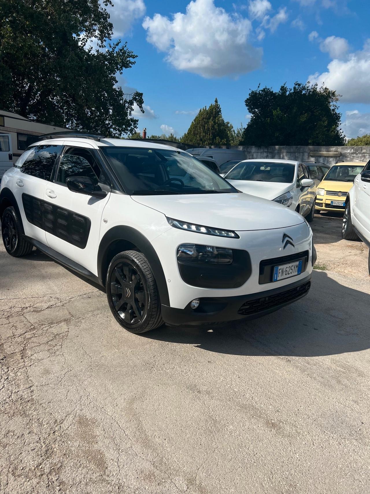 Citroen C4 Cactus BlueHDi 100 S&S Shine