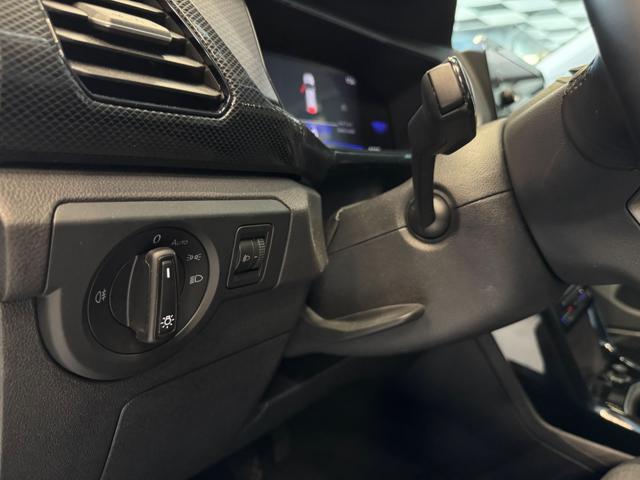 VOLKSWAGEN T-Cross 1.0 TSI Edition plus