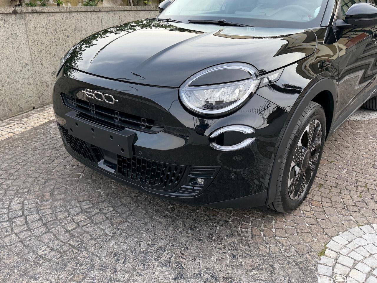 Fiat 600 Hybrid 110 CV DCT MHEV La Prima