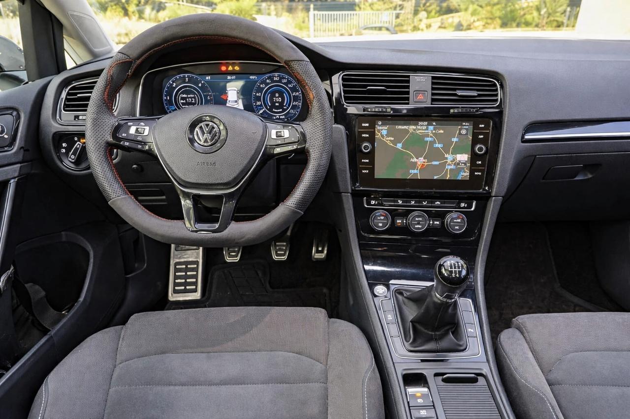 Volkswagen Golf 1.6 TDI 115 CV 5p. Highline BlueMotion Technology#LED#NAVI#CAM#COCKPIT#CARPLAY