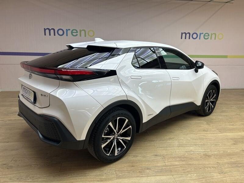 Toyota C-HR 2.0 hv Trend awd e-cvt