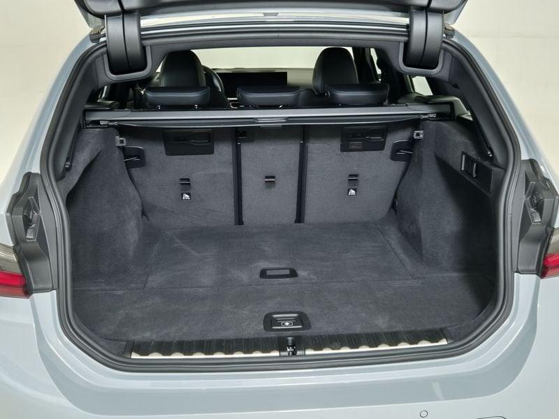 BMW Serie 3 G21 2022 Touring 320d Touring mhev 48V MSport auto