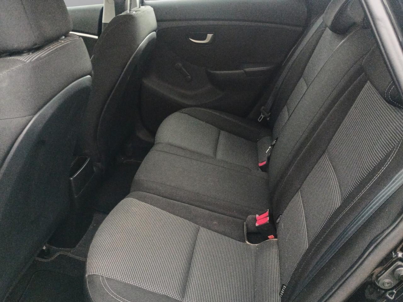 Hyundai i30 1.6 CRDi 5p. Comfort