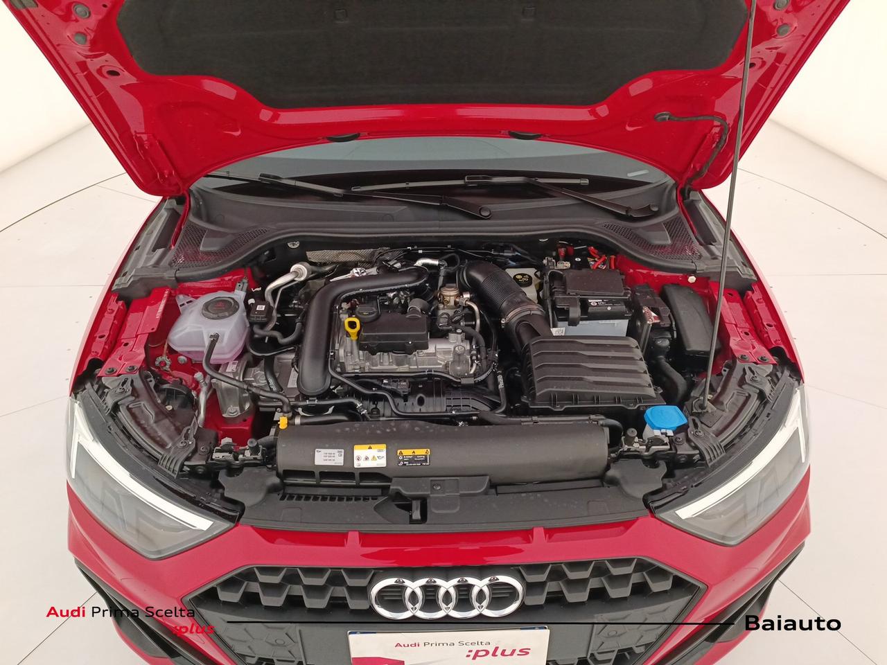 Audi A1 sportback 30 1.0 tfsi 116cv identity black s tronic