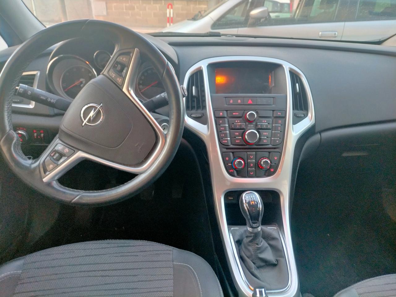 Opel Astra 1.6 CDTI EcoFLEX S&S 5 porte Cosmo