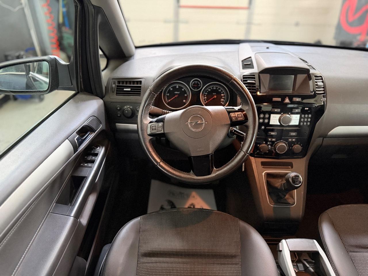 Opel Zafira 1.9 16V CDTI 150CV Cosmo 7 POSTI