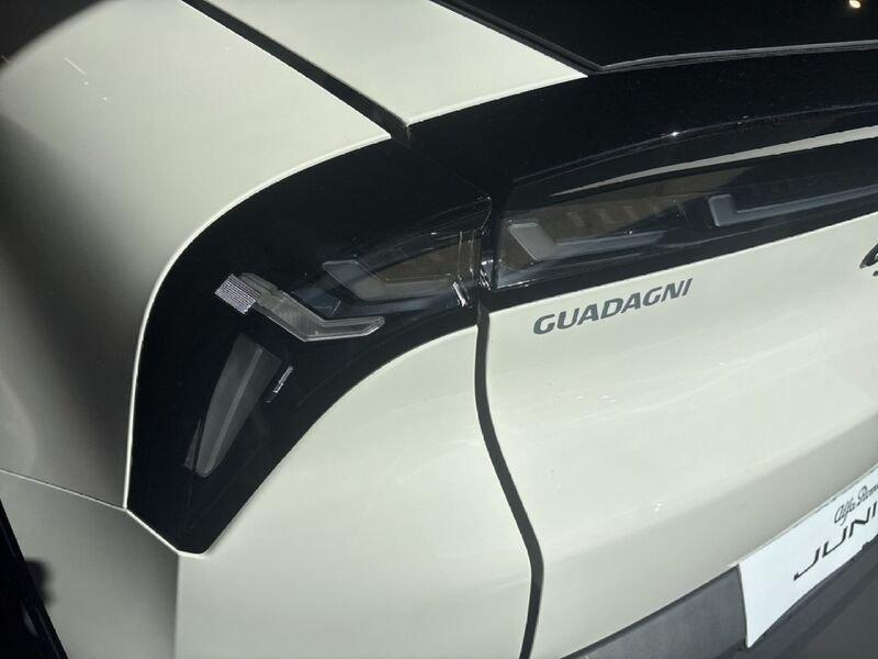 Alfa Romeo Junior Ibrida My25 Ibrida 1.2145cv Hybrid Edct6