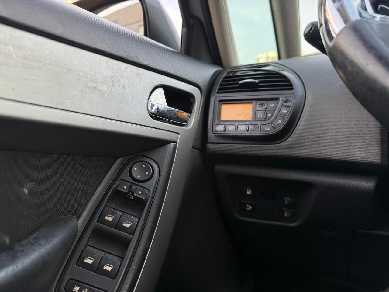 Citroen C4 Picasso 1.6 HDi 110 FAP CMP6 Exclusive