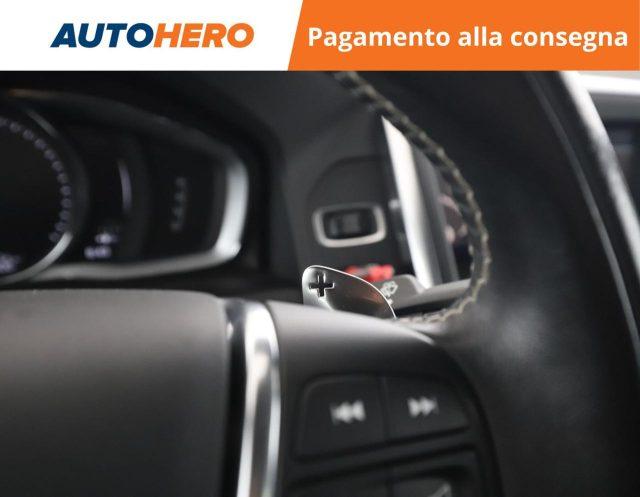 VOLVO XC60 D4 Geartronic R-design