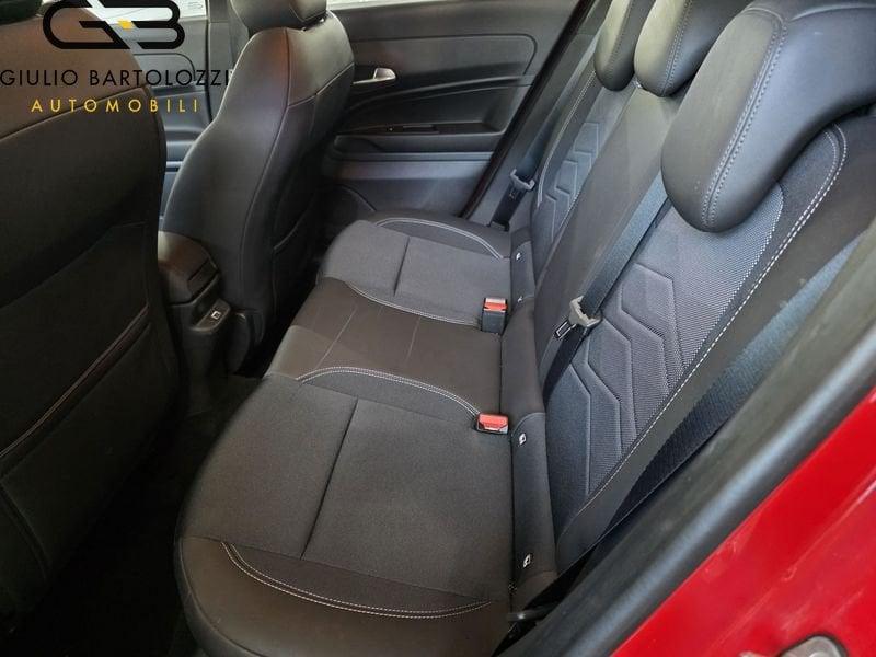 Jeep Avenger e-Hybrid 1.2 MHEV e-Hybrid Turbo Altitude