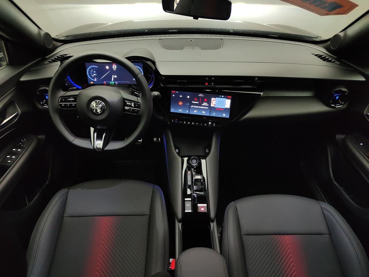 ALFA ROMEO Junior 1.2 145CV HYBRID EDCT6 SPECIALE