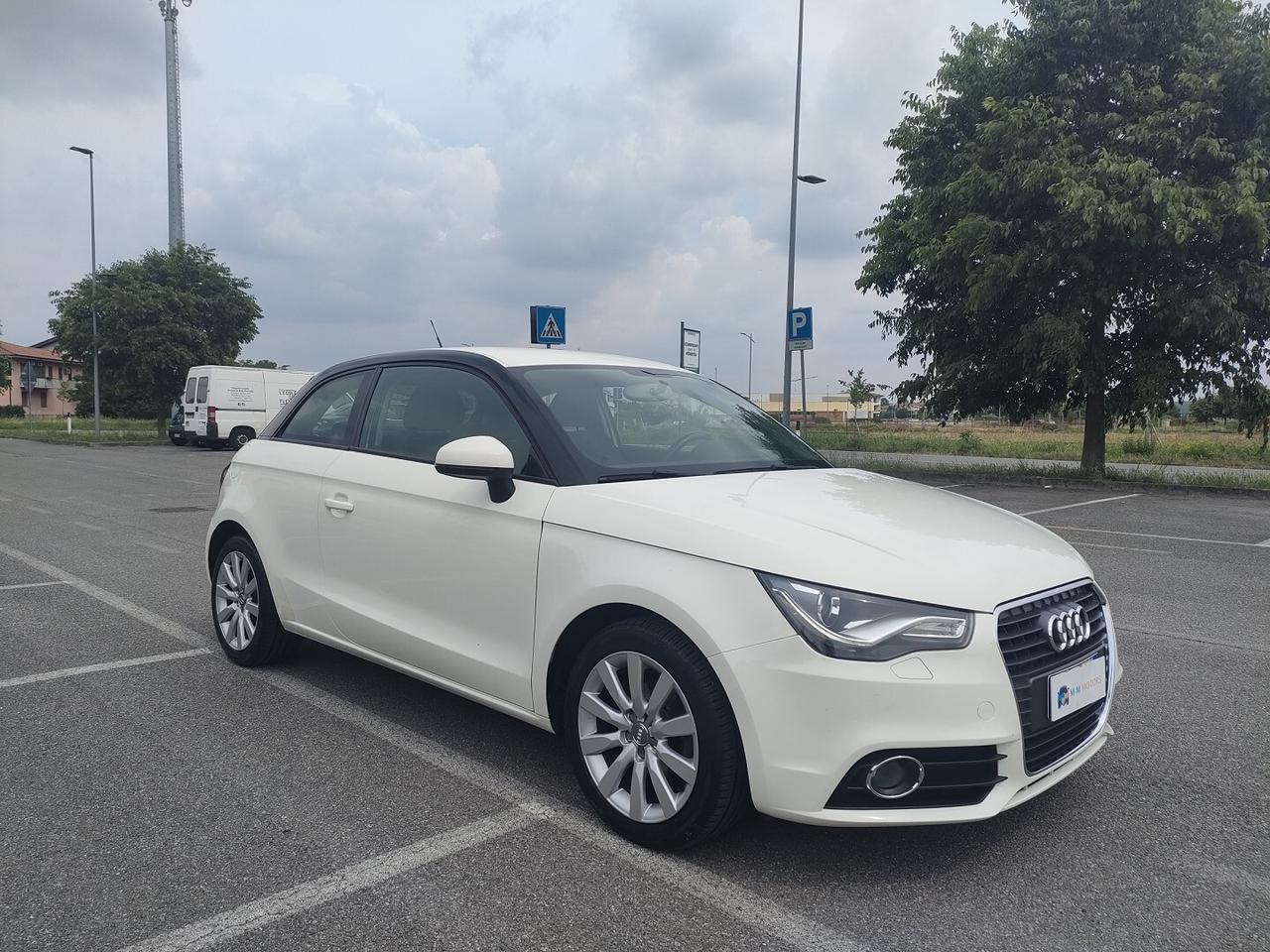 AUDI A1 1.6 tdi Attraction c/clima 90cv