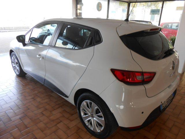 RENAULT Clio 1.2 75CV 5 porte Wave