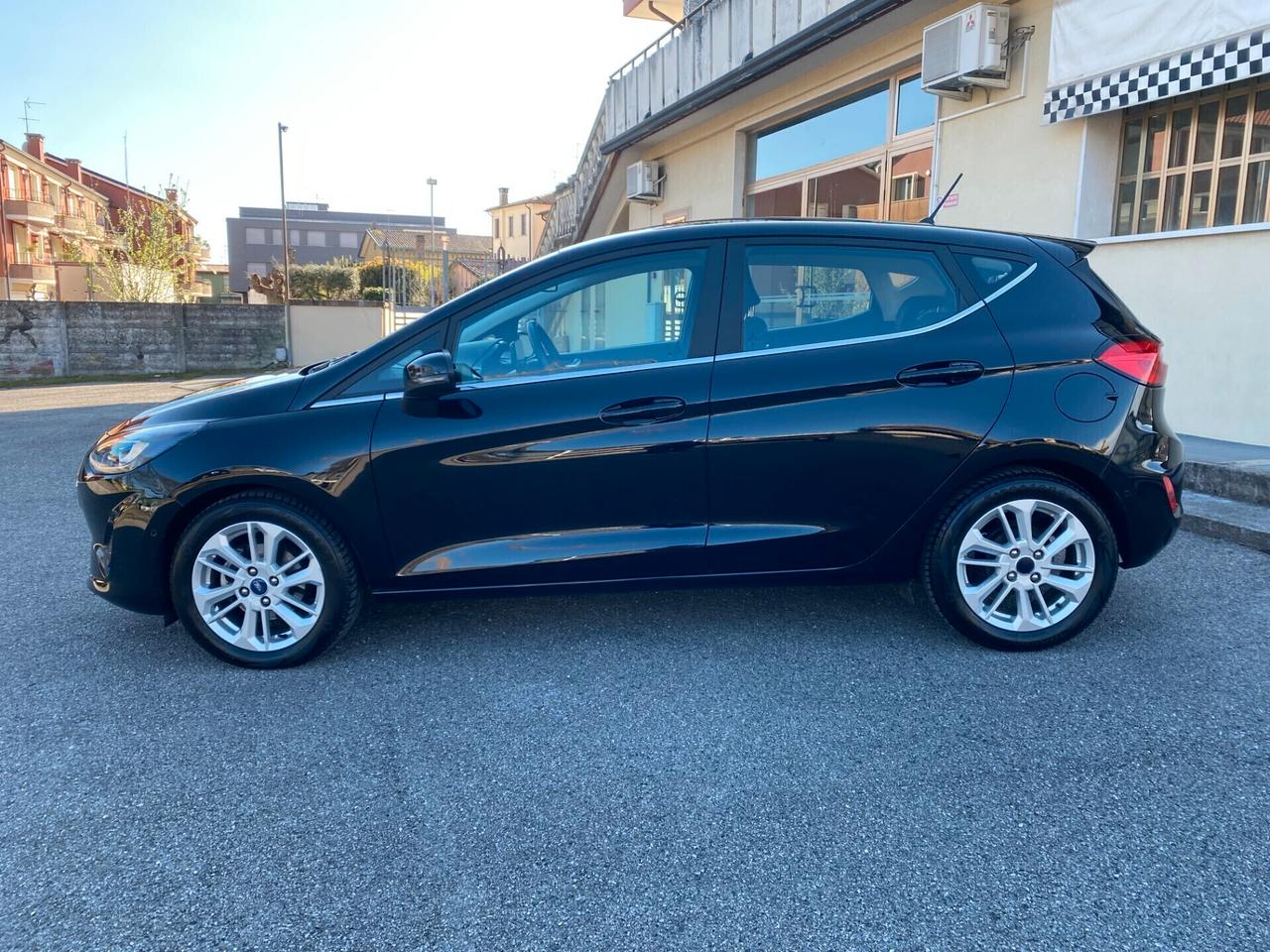 Ford Fiesta 1.1 75 CV 5 porte Titanium