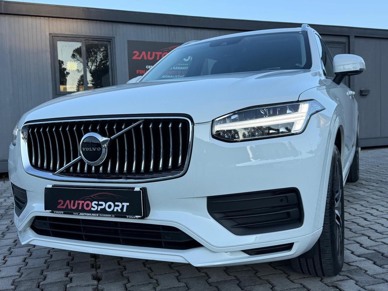 VOLVO XC90 MOMENTUM AWD IVA ESPOSTA