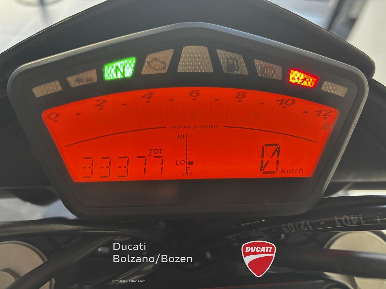 Ducati Hypermotard 796