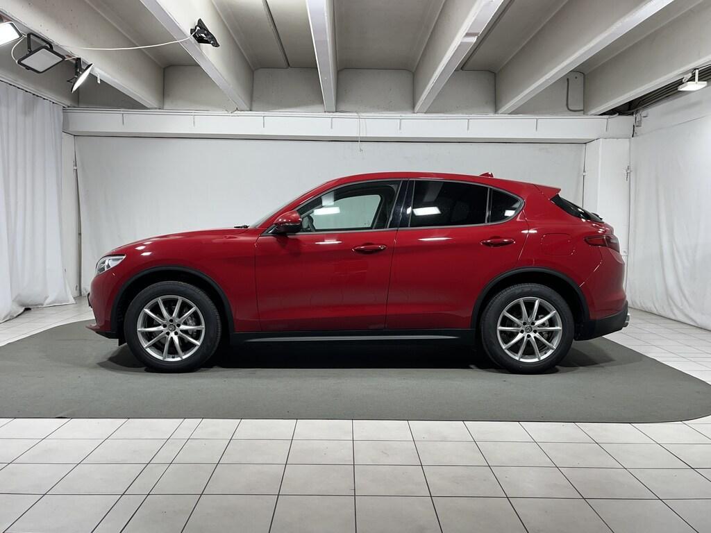 Alfa Romeo Stelvio 2.0 t Executive Q4 200cv auto my19