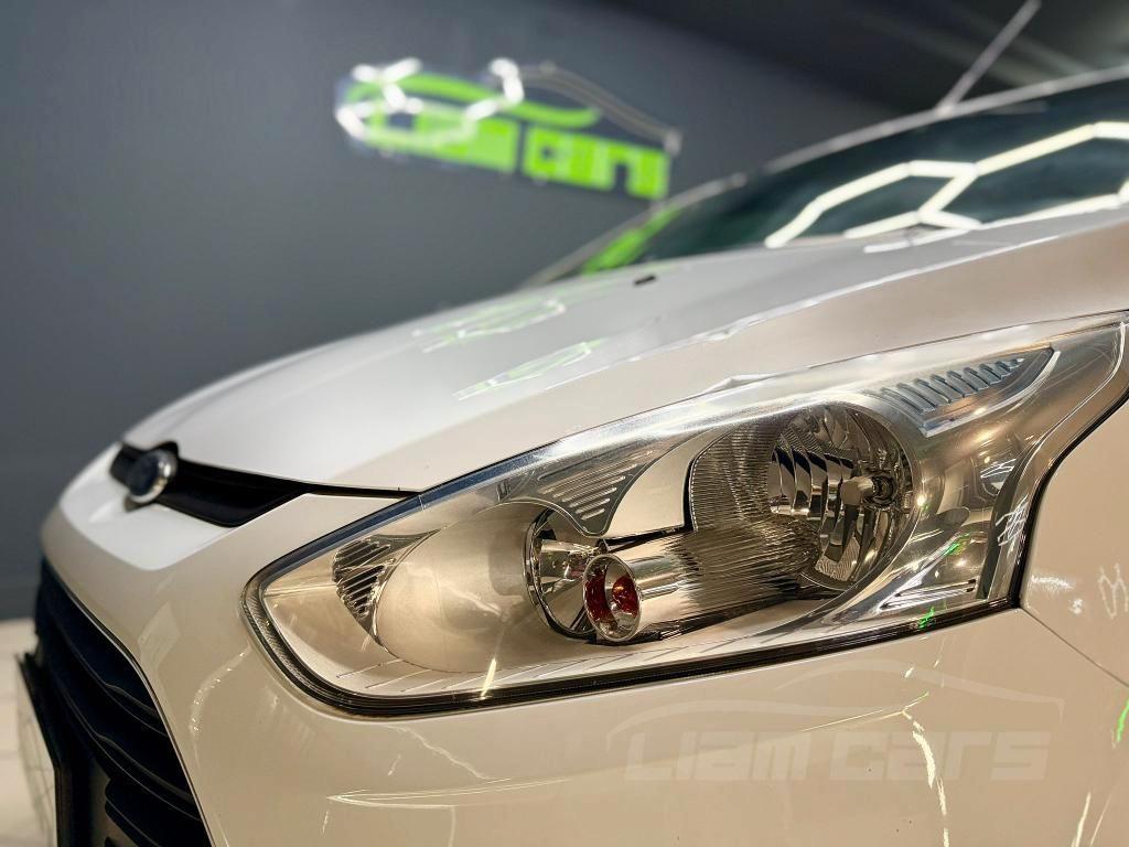 Ford B-Max 1.0 ecoboost Business Titanium 100cv E6