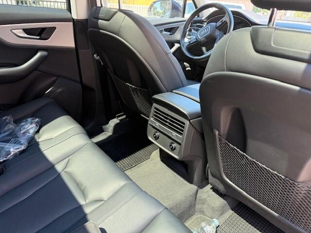 Audi Q7 SUV 45 TDI quattro tiptronic Business Advanced