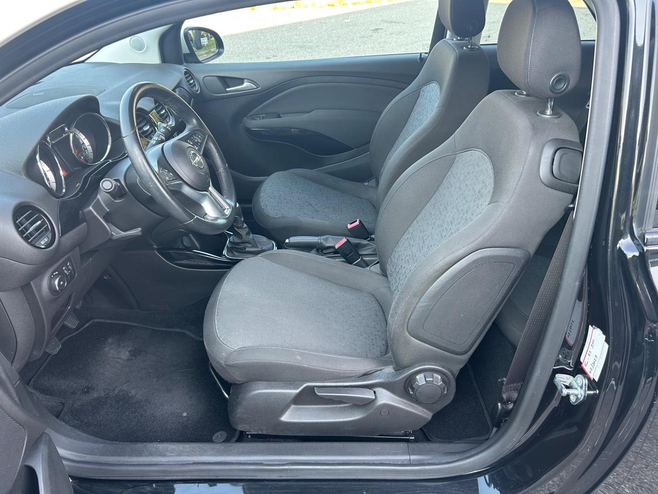 Opel Adam Rocks 1.2 70 CV Air* Neo patentati *