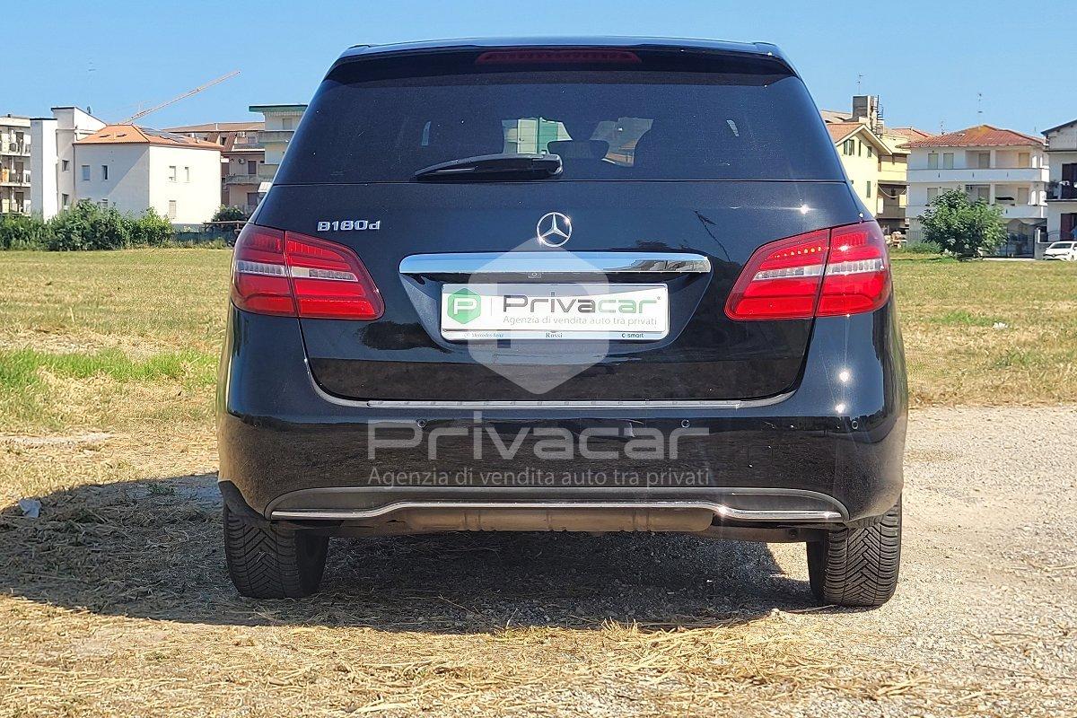 MERCEDES B 180 d Automatic Business