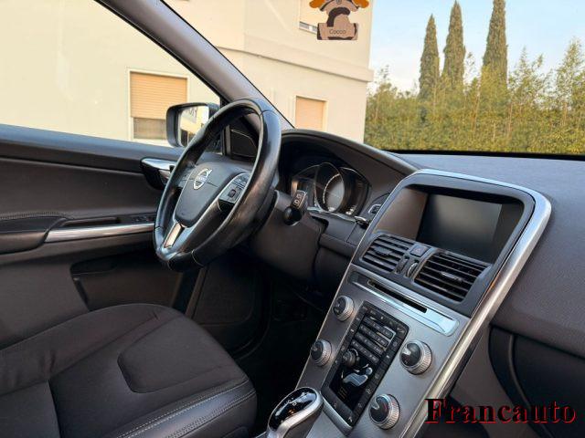 VOLVO XC60 D3 Geartronic R-design