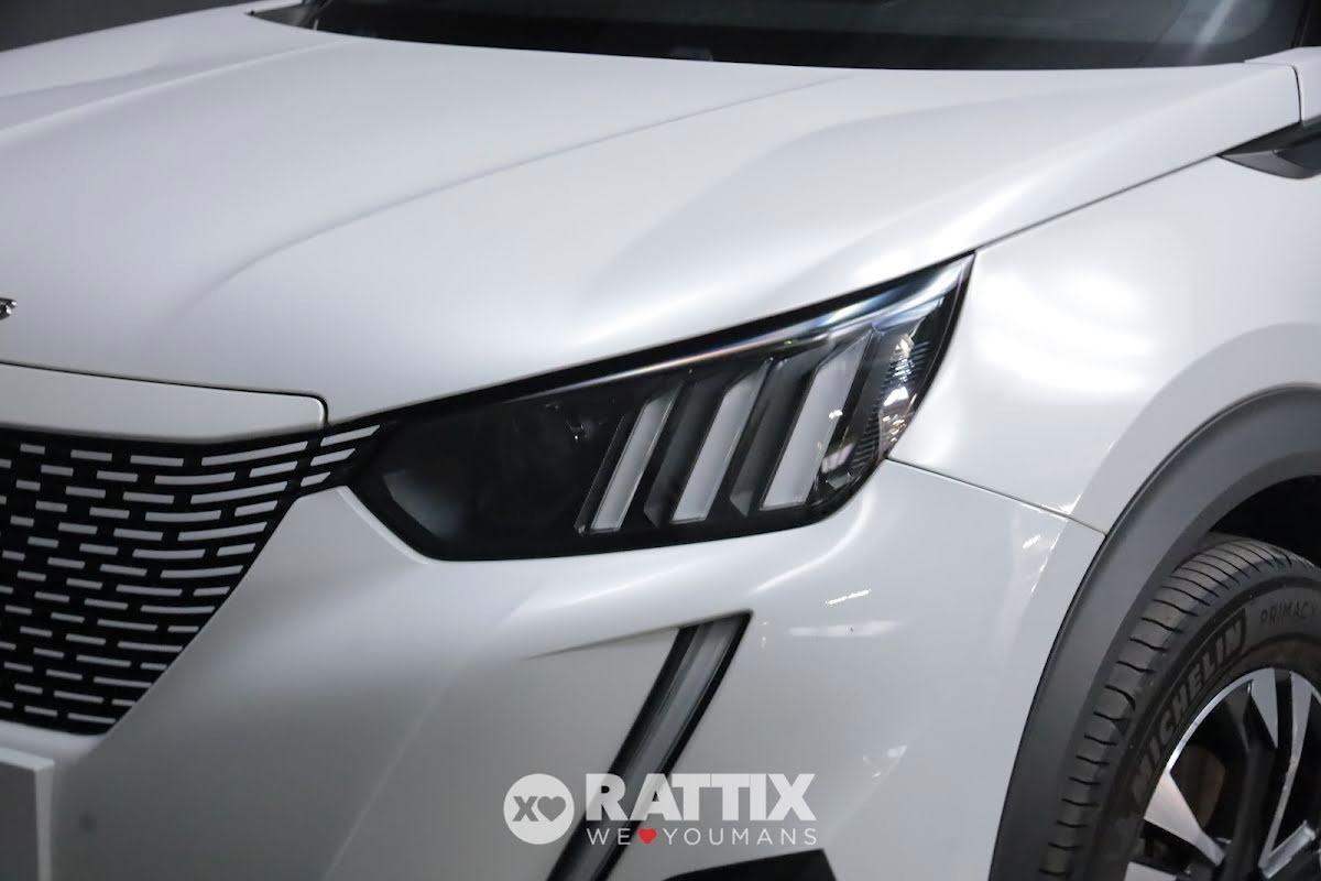 Peugeot e-2008 motore elettrico 100kW GT