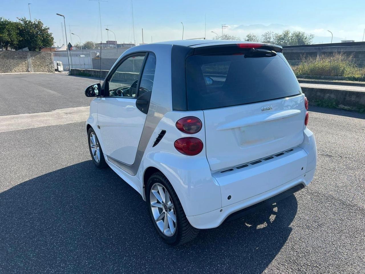 Smart ForTwo 800 40 kW coupé passion cdi