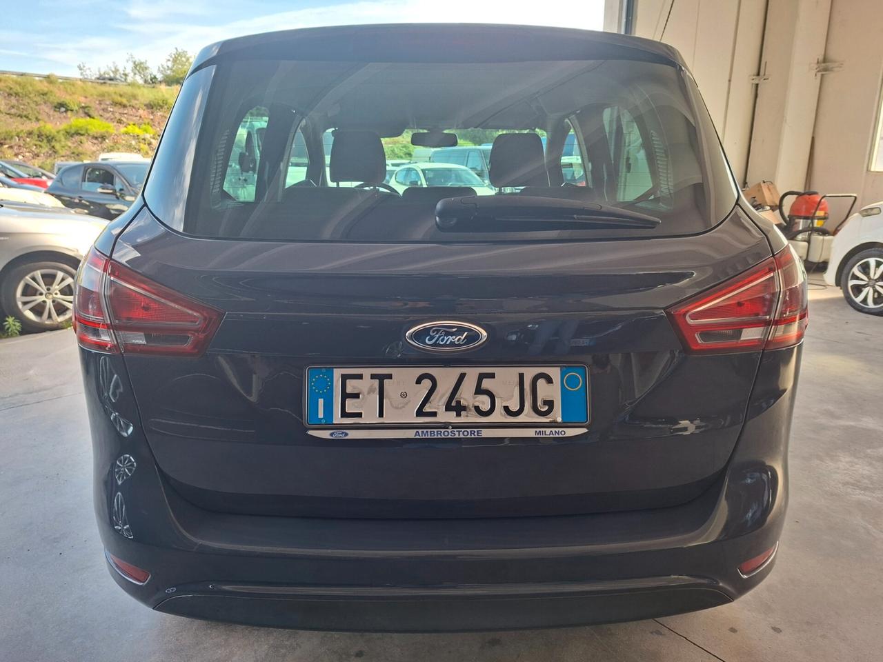 Ford B-Max 1.5 TDCI / CINGHIA FATTA / DA NEOPATENTATI