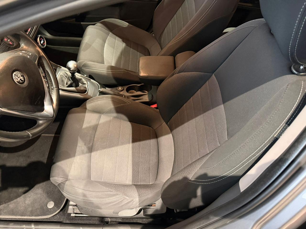 Alfa Romeo Giulietta 1.4 Turbo 120 CV GPL Distinctive