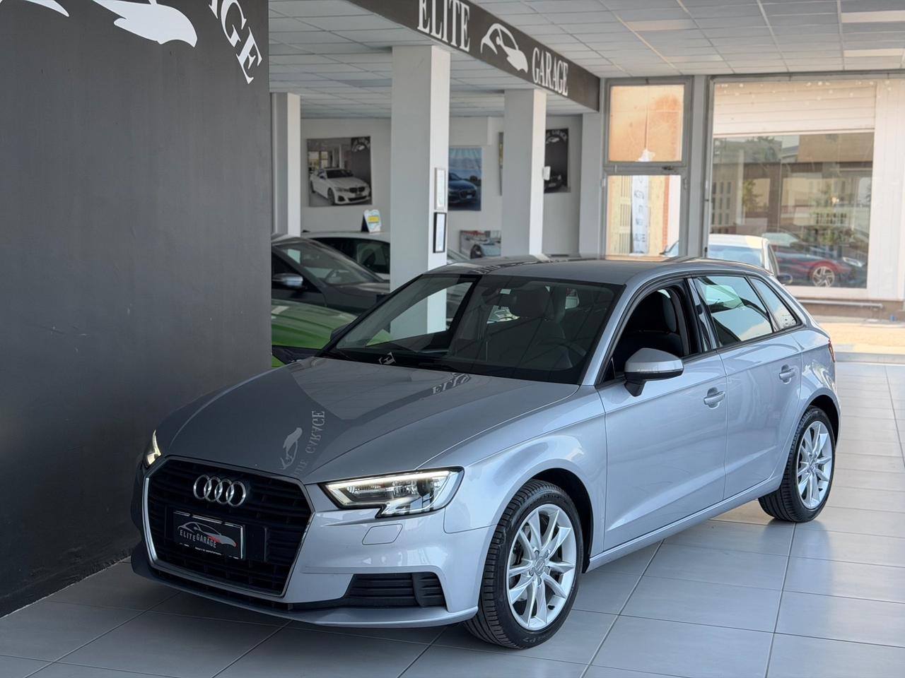 Audi A3 1.6 TDI 116 CV Sport Ultra euro6 Restiling