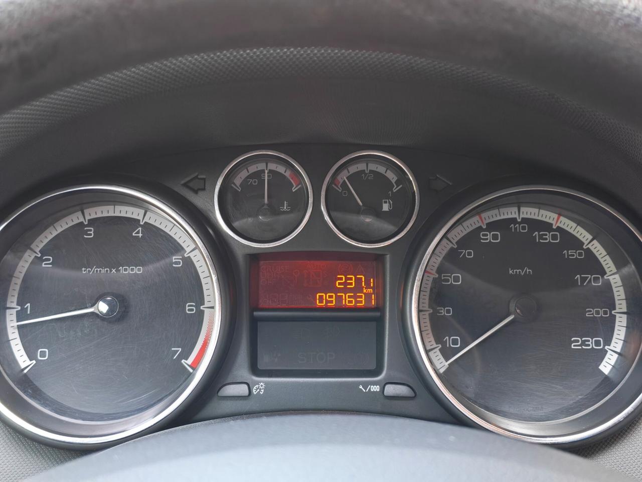 Peugeot 308 SW 1.4 BENZINA 98cv / 97.000km / Unipro