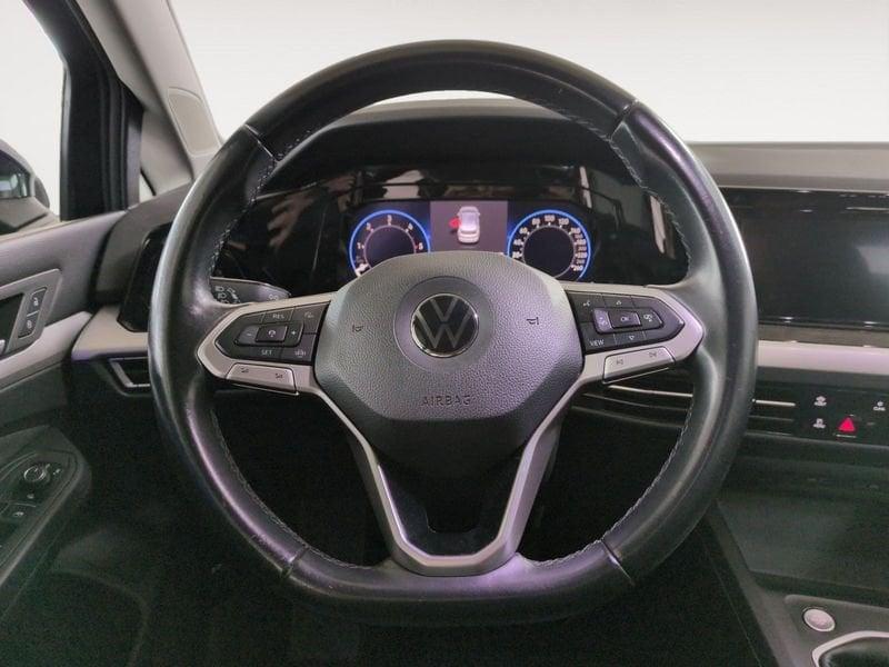 Volkswagen Golf 8 serie 2.0 TDI 115 CV SCR Life