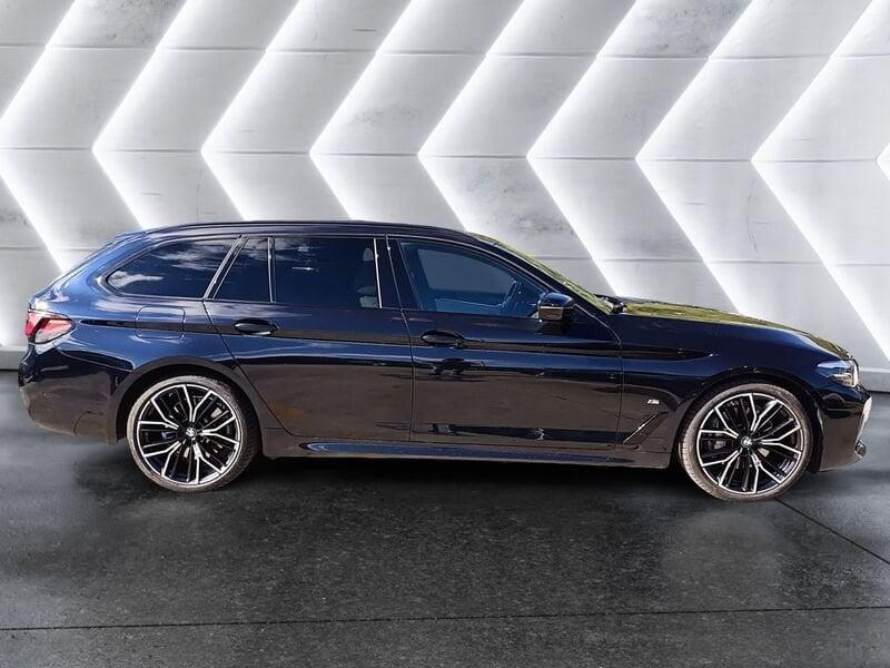 BMW Serie 5 Touring 540i Touring mhev 48V xdrive Msport auto