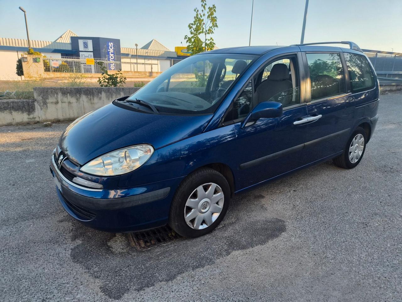 Peugeot 807 2.0 HDi S