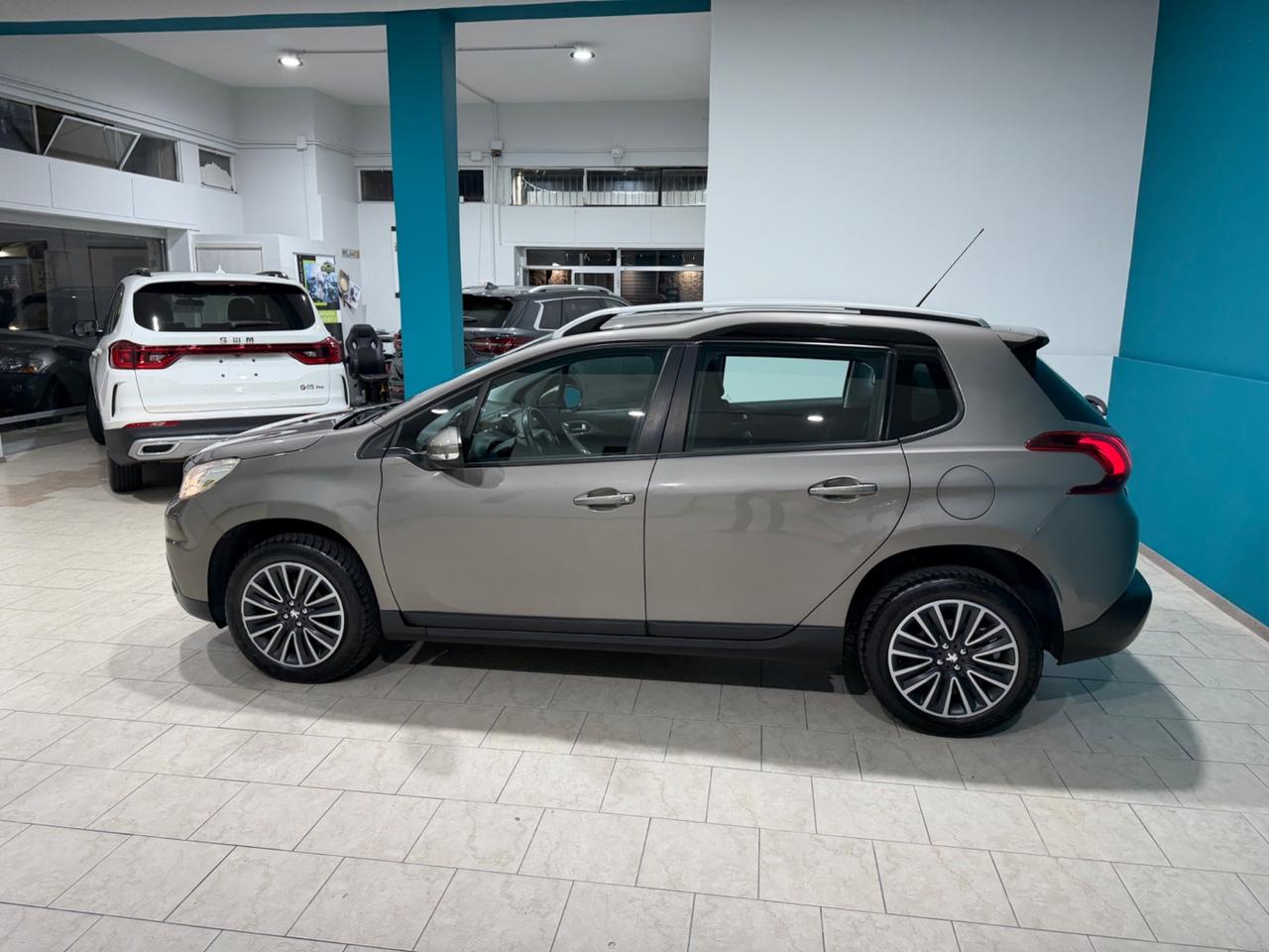 PEUGEOT 2008 1.6 DIESEL 100CV *UNICOPROPRIETARIO