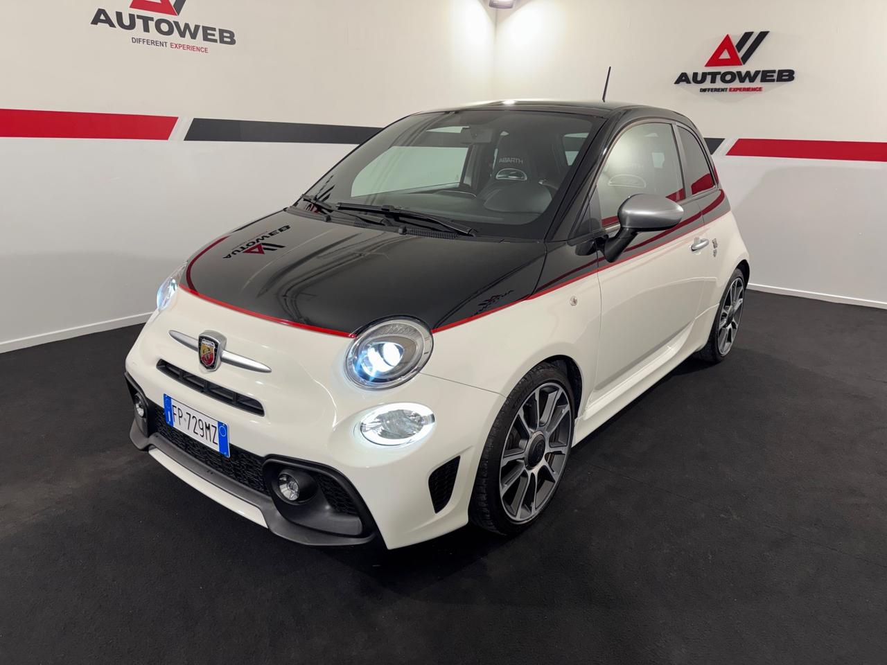 Abarth 595 1.4 Turbo T-Jet 165 CV Turismo * SOLO 30.000 KM *