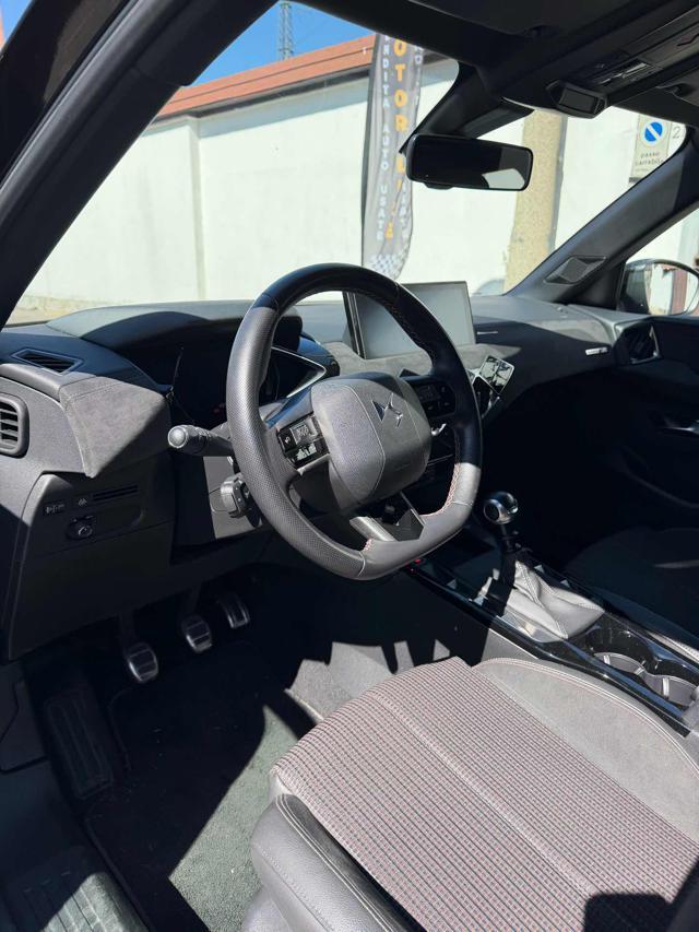 DS AUTOMOBILES DS 3 Crossback PureTech 100 Performance Line