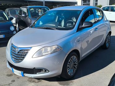 Lancia Ypsilon 1.2 69 CV 5 porte S&S Platinum