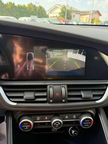 Alfa Romeo Giulia 2.0 t Veloce Q4 280cv auto FULL OPTIONAL/ TAGLIANDI UFFICIALI + 4 GOMME INVERNALI