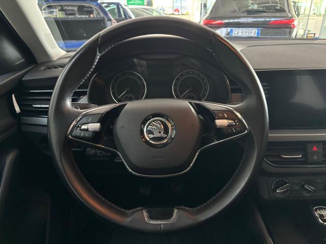 SKODA Kamiq 1.0G-Tec Metano+Benz. Amb.