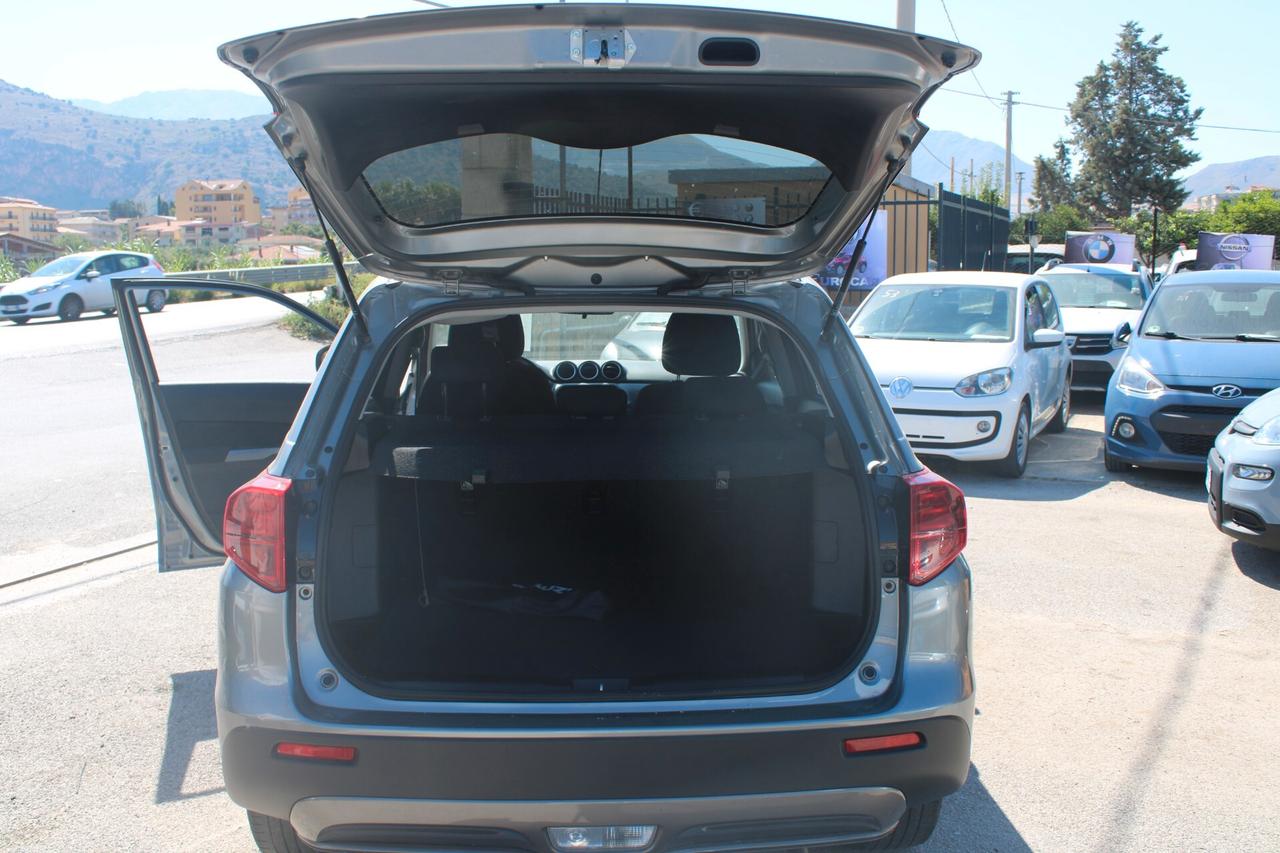Suzuki Vitara 1.4 Hybrid Cool