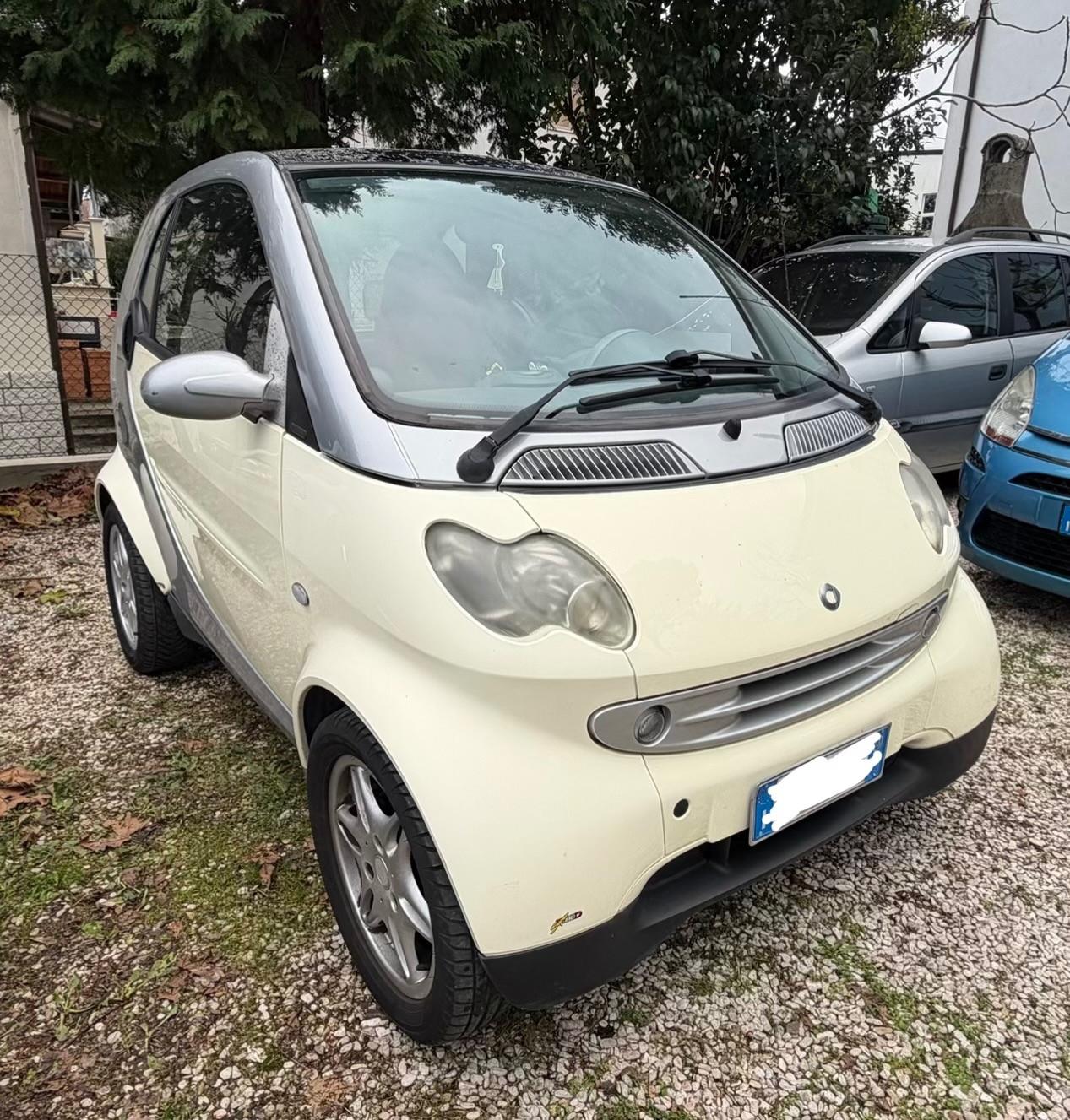 Smart 700 city-coupé passion
