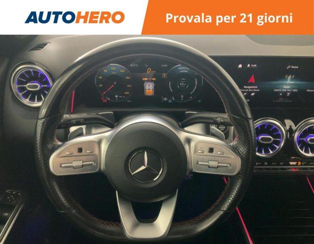 MERCEDES-BENZ GLB 200 d Automatic Premium
