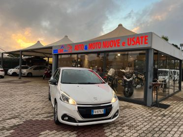 Peugeot 208 PureTech 82 5 porte Allure