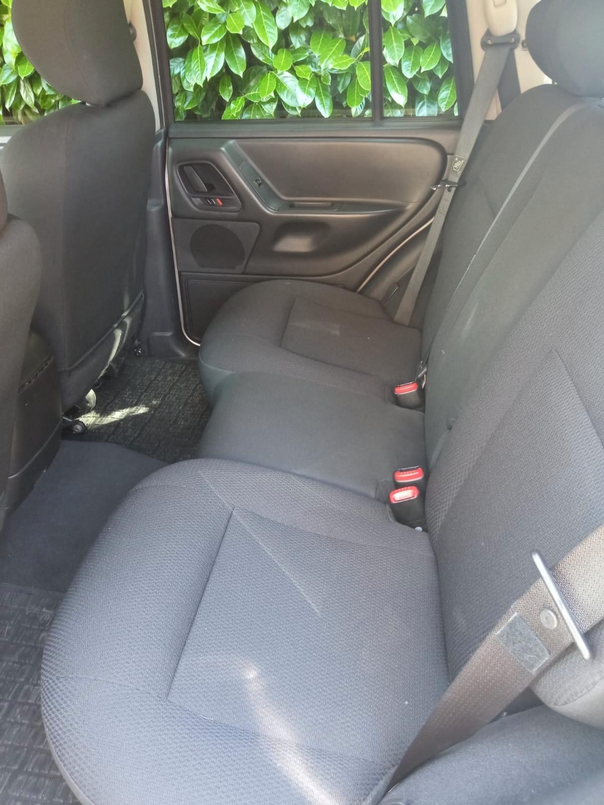 Jeep Grand Cherokee Laredo 2.7CRD 4WD Cambio Aut.