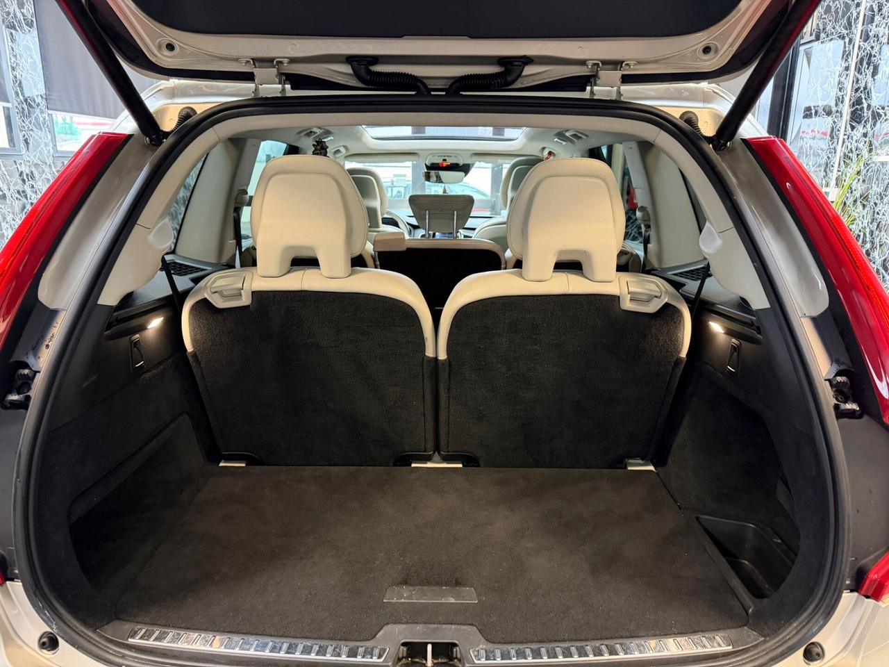 Volvo XC 90 D5 AWD Geartronic 7 posti Inscription