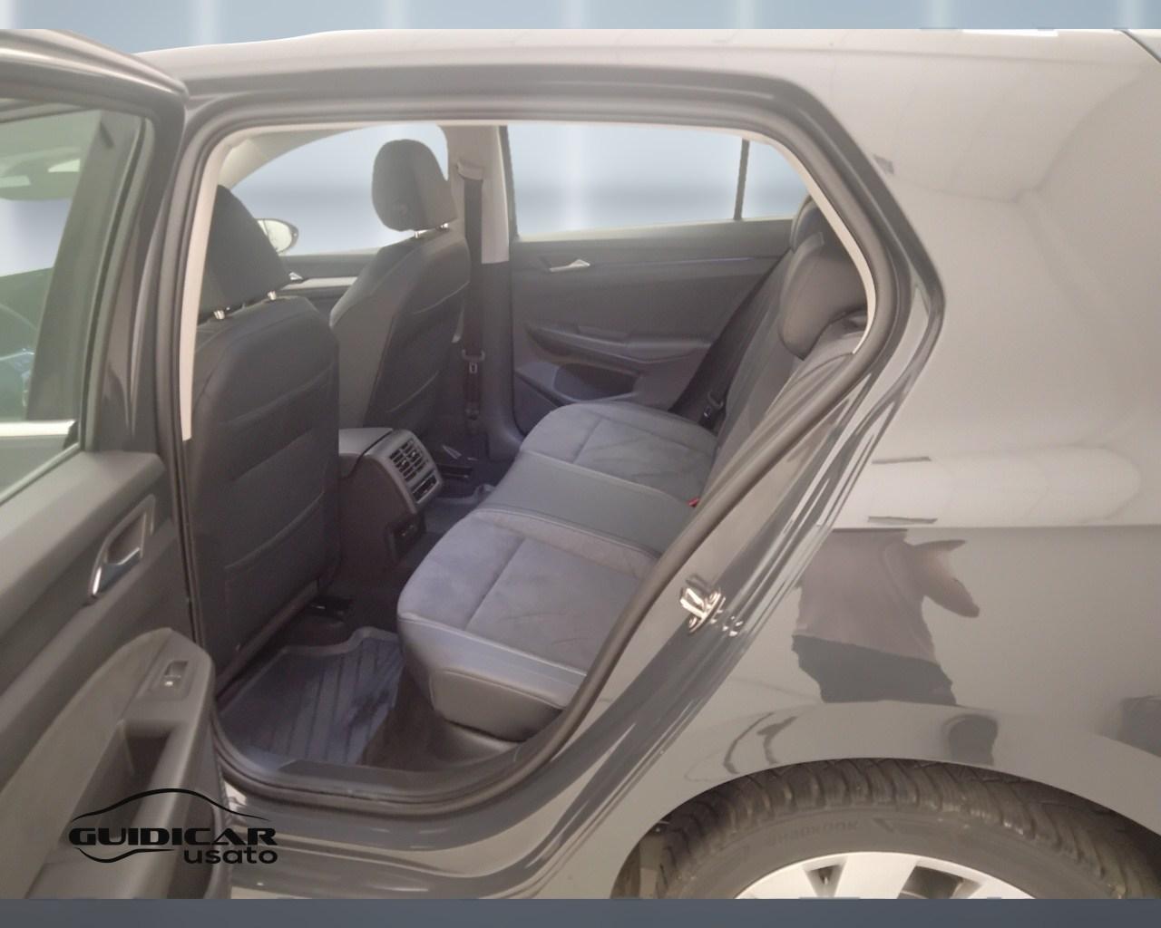 VOLKSWAGEN Golf VIII 2024 - Golf 1.5 tsi ehybrid Style 204cv dsg